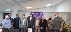 دیدار صمیمی جمعی از پیشکسوتان کشتی با مدیر شرکت ملی پخش فرآورده های نفتی منطقه گیلان