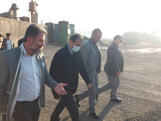 بازدید شهردار رشت از مجموعه کارخانه آسفالت