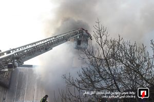 مهار آتش سوزی مهیب در خیابان شریعتی رشت