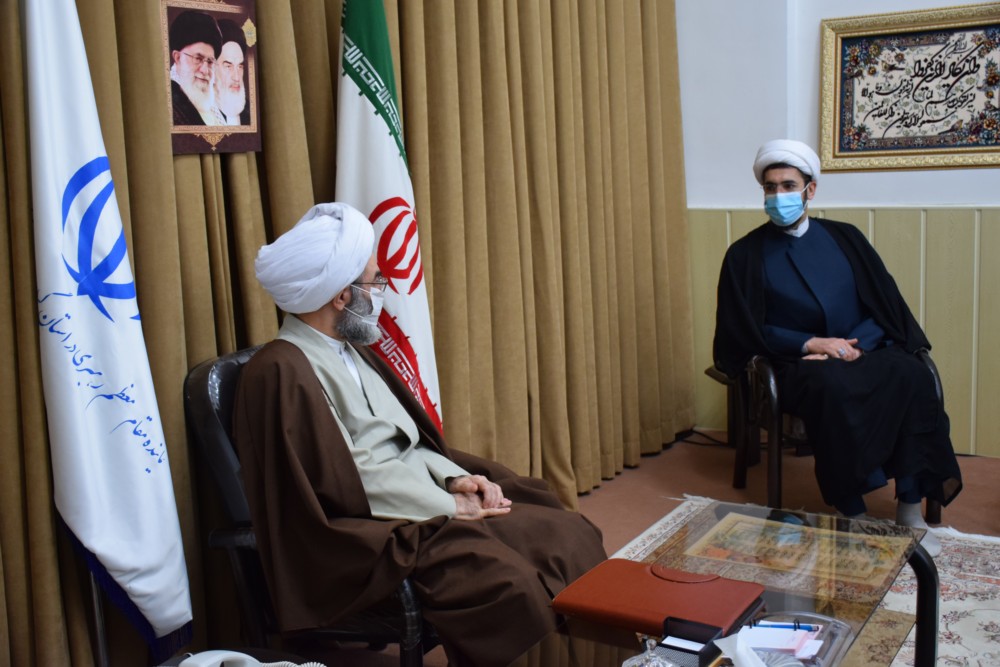 سلوک معنوی دانشجویان در دانشگاه ها فراموش نشود/ رفتارهای انسان در فضاهای تربیتی، علمی و دینی باید منطبق بر مبانی اخلاقی باشد/ ضرورت توجه به بعد اخلاقی دانشجویان در دانشگاه ها