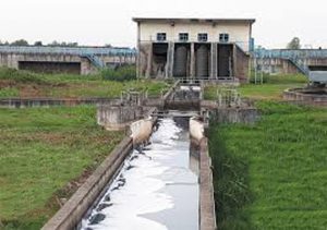 تعمیر و راه اندازی اسکرو پمپ های میانی تصفیه خانه فاضلاب شهر رشت