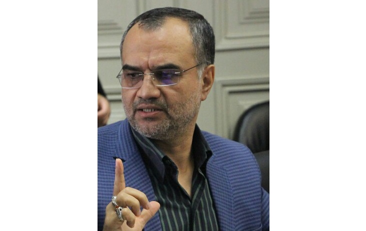 شورای پنجم پیرامون وضعیت اتوبوس های ارسالی رشت به شهر قزوین پاسخگو باشد/ اعضای شورا نسبت به حفظ بیت المال دقت داشته باشند