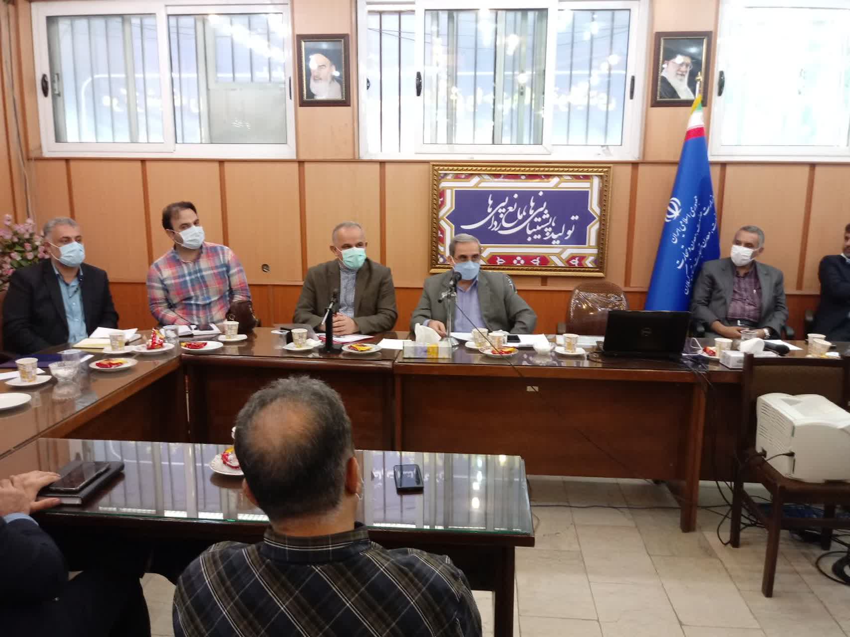 مدیریت سیستمی توزیع مرغ از کشتارگاه تا محل عرضه در سامانه جامع تجارت/ عرضه خارج از شبکه و بدون ثبت در سامانه جامع تجارت تخلف است