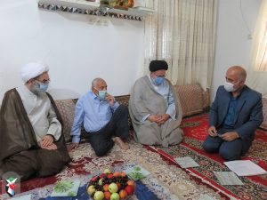 شهدا و خاندان آنان استوانه‌های مستحکم امنیت و استقلال نظام هستند