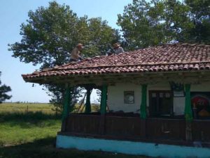 آغاز عملیات مرمت بقعه آقا سید حسن روستای صیقل بنه شهرستان لاهیجان