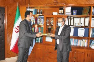 رسانه ها رکن اصلی اطلاع رسانی و نهادینه کردن رفتار می باشند