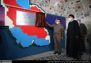 نمایشگاه «در لباس سربازی» با حضور رئیس‌جمهور افتتاح شد