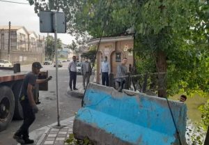 مسیر استفاده از آب چشمه شیرین سو مسدود شد