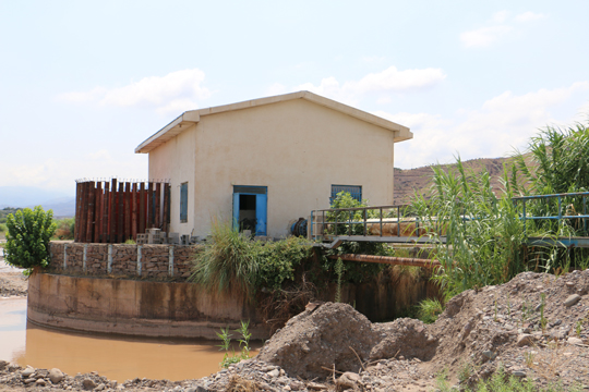 رفع قطعی آب شرب کوی حسینی رودبار با اجرای یکهزار متر لوله گذاری خط انتقال