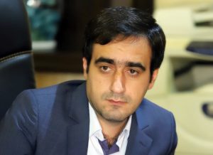 برگزاری جشن اهدای کتاب در پارک شهر رشت