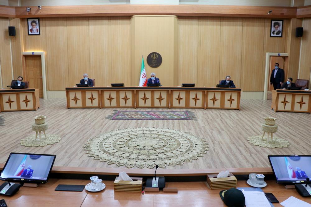 تأکید استاندار بر تشدید نظارتها و برخورد با شکلگیری اجتماعات انسانی در مناطق پرخطر / روستاهایی که به لحاظ تزریق واکسن، تحت پوشش صددرصدی قرار گرفته اند، اعلام شود / تبریک هفته بسیج و قدردانی از تلاشهای بسیجیان در مقابله با کرونا