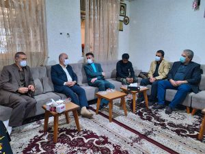 حفظ عزت و کرامت جامعه ایثارگری یکی از بهترین روش های ترویج فرهنگ ایثار و شهادت است