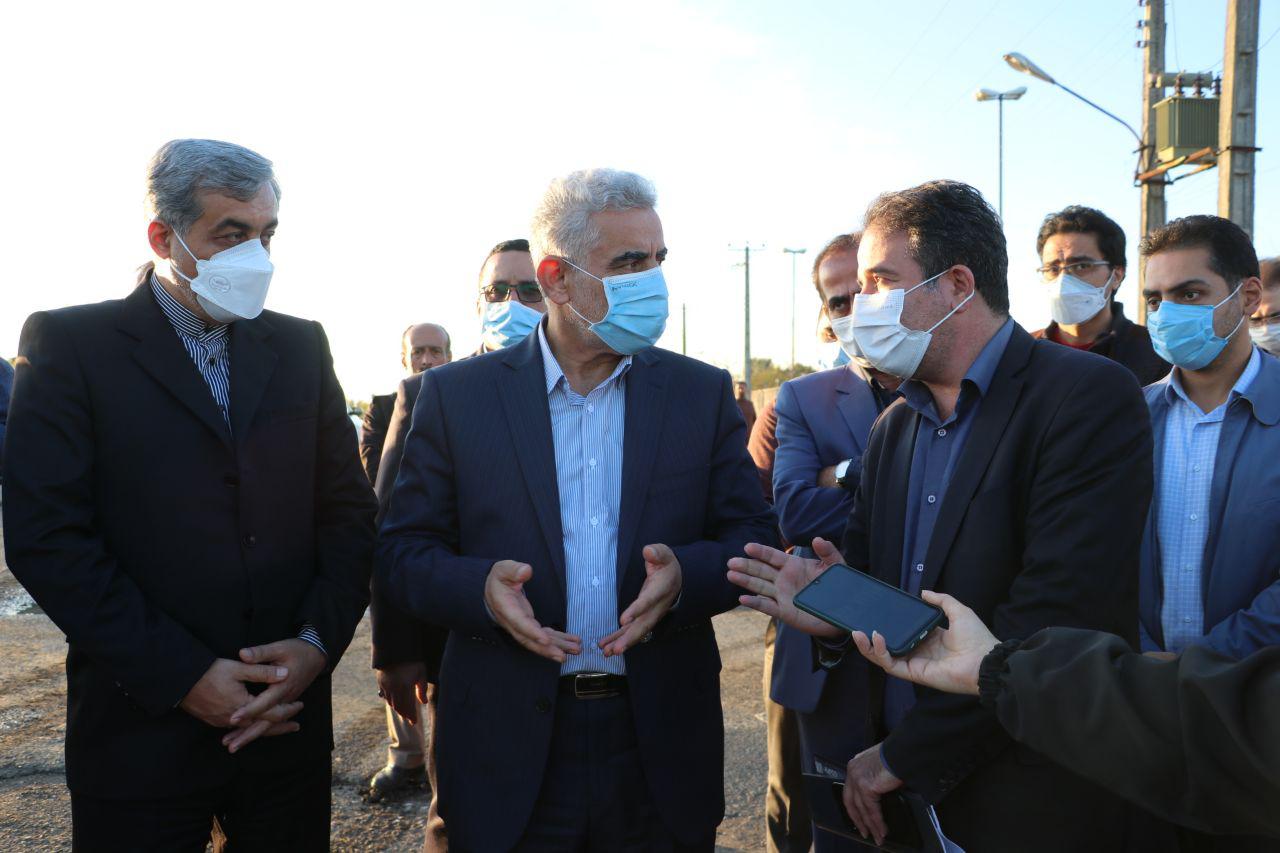 احداث مجتمعهای گلخانهای با هدف استمرار تولید محصولات کشاورزی در تمام طول سال