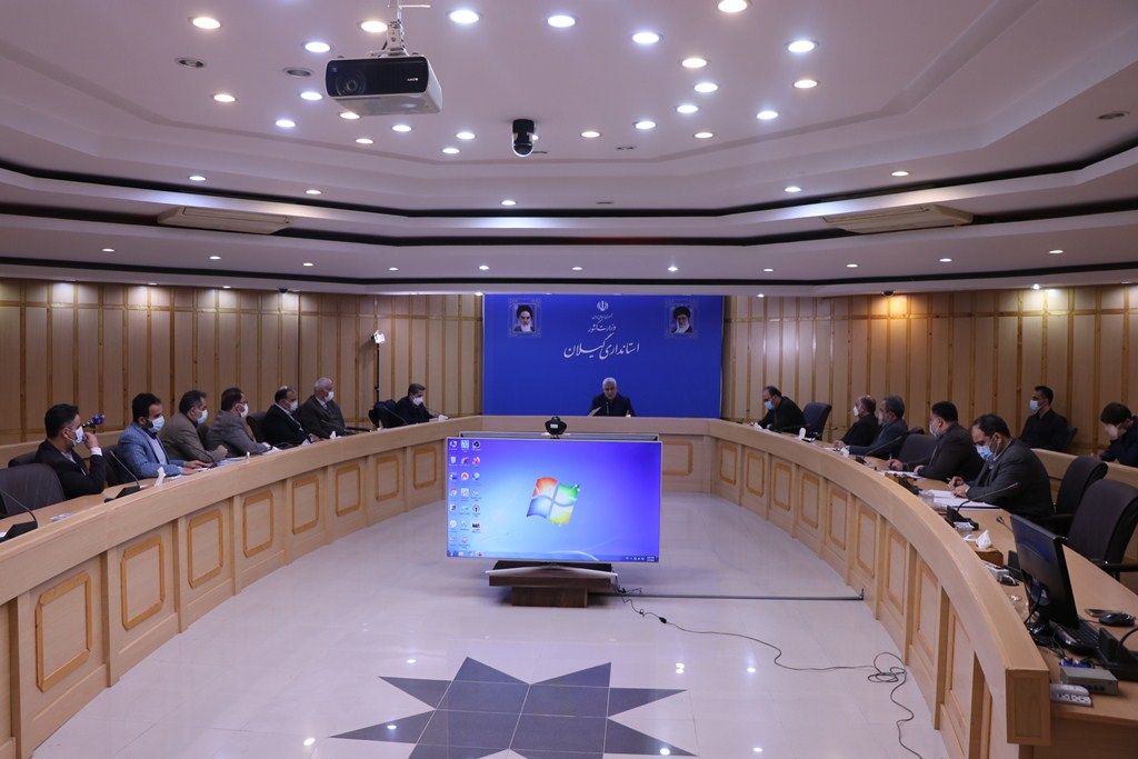 استاندار در جلسه با فرمانداران شهرستانهای ساحلی گیلان: عده ای سنگ اندازی می کنند درحالیکه قطار توسعه گیلان متوقف نمی شود