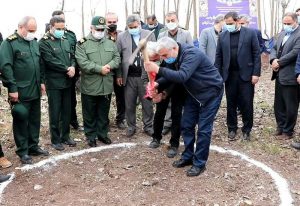 همزمان با ایام الله دهه مبارک فجر صورت گرفت: مراسم کلنگ زنی و آغاز احداث ۵۰۰ واحد مسکن مددجویی کمیته امداد گیلان