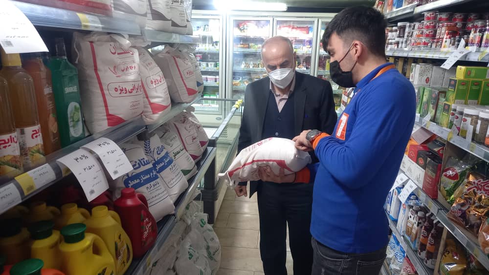در بازدید سرزده مدیرکل صمت گیلان از مراکز فروشگاهی شهرستان