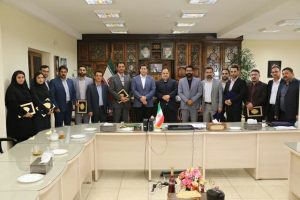 تجلیل فرماندار لاهیجان از برگزار کنندگان جشنواره نوروزی شهرداری