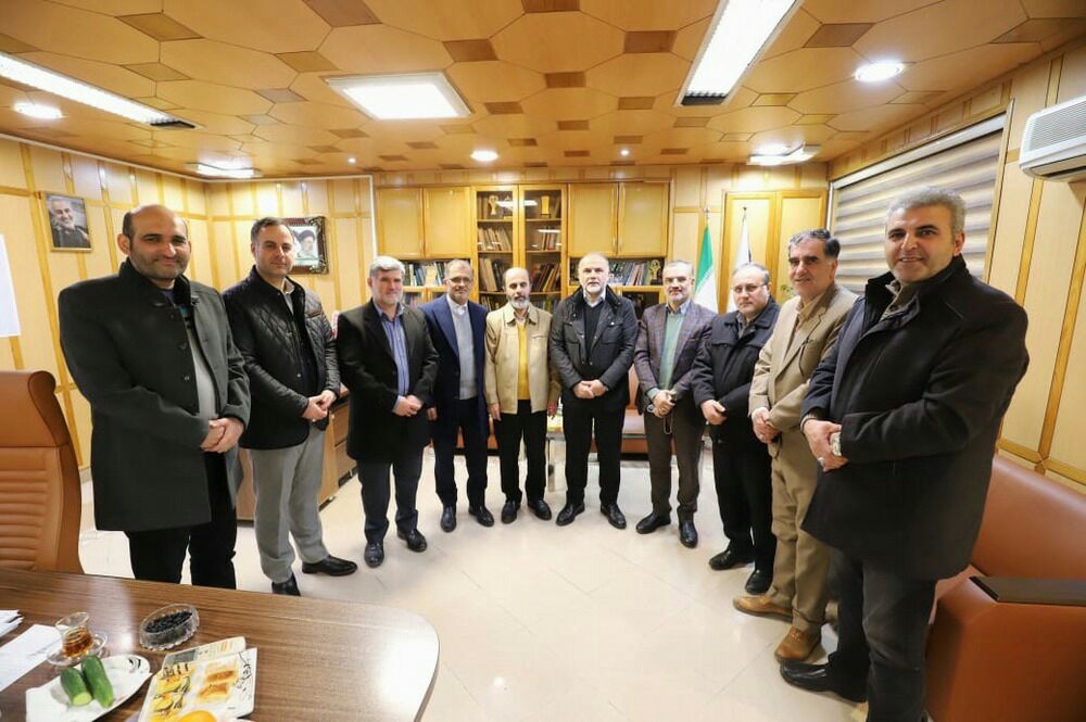 حضور رئیس و اعضای شورای اسلامی شهر رشت در  فرمانداری این شهر