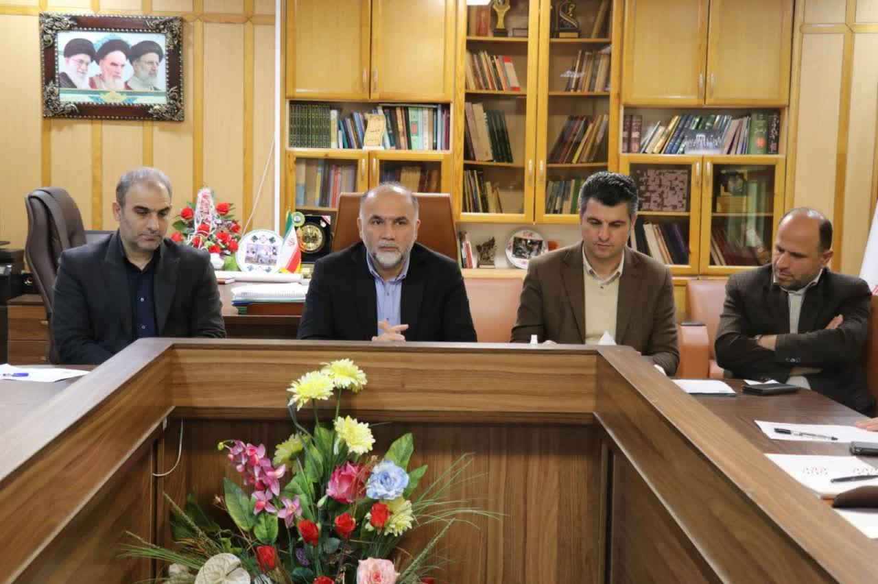 فرماندار رشت در ستاد تنظیم بازار شهرستان: تشدید نظارت بر بازار کیفیت خدمات را بالا میبرد