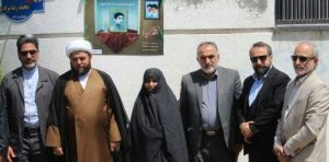 به همت شهرداری بندر کیاشهر صورت گرفت:  نصب یادمان افتخار کوچه‌های بندر کیاشهر