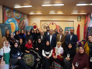 برگزاری نمایشگاه هنر فاخر رشتی دوزی در رشت