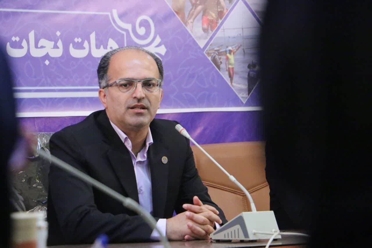 نجات ۲۰ هموطن توسط منجیان غریق در گیلان