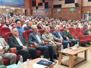 با حضور استاندار گیلان  و فرماندار رشت برگزار شد:    آئین تجلیل و تکریم از پیشکسوتان دوران دفاع مقدس و مقاومت استان در رشت