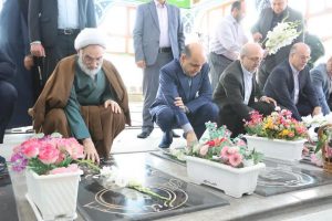 برگزاری مراسم گرامیداشت هفته پدافندغیرعامل در گلزار شهدای رشت