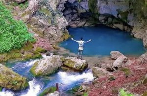 اولین غار آبی استان گیلان ثبت ملی شد