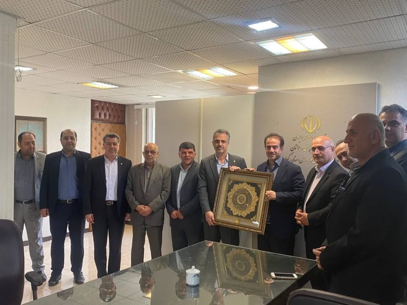 دیدار مدیرعامل بانک ملی با مدیرکل ورزش و جوانان استان گیلان