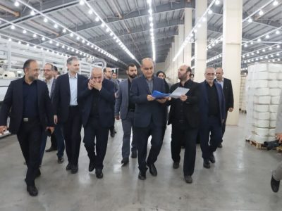 استاندار در بازدید از واحد تولیدی نساجی گیلان: با حمایت‌های دولت، چرخ ریسندگی در گیلان بار دیگر به حرکت در می آید