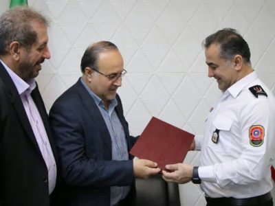 دیدار رئیس کمیسیون بهداشت، محیط زیست و خدمات شهری شورای اسلامی شهر رشت از سازمان آتش نشانی شهرداری رشت