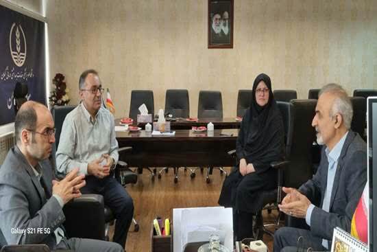 تقدیر مدیرکل بیمه سلامت گیلان از معاون درمان دانشگاه علوم پزشکی گیلان