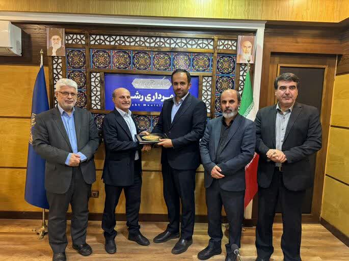 امضای قرارداد تکمیل ساختمان شهرداری منطقه ۳ رشت در راستای افزایش بهره‌وری و بهبود کیفیت خدمات