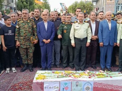 با حضور استاندار  و مدیرکل بنیاد شهید و امور ایثارگران گیلان؛    پیکر شهید «سینا سیاه‌نژاد» در شهرستان صومعه‌سرا تشییع شد